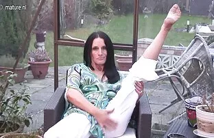 XXX الذهاب إلى المرحاض سكس بنات مع كلاب وحصان للمتعة