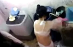XXX المدير لديه beegسكس حيوانات عاملات