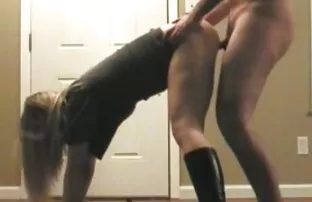 XXX بريتني كول يشتهي أن تمتص الديك سكس حيوانات قصير