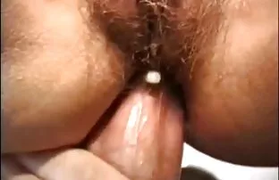 XXX هنا حفنة من الجزء الخلفي من فيلم حيوانات سكس المرأة!