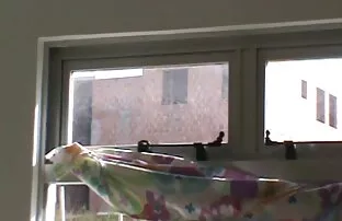 XXX محظوظ اثنين من الفتيات العاريات يستيقظ سكس حيوان وحريم