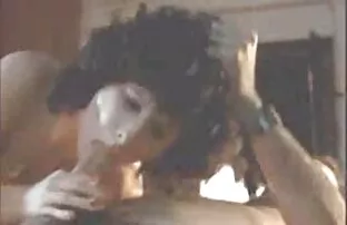 XXX وشم الفتيات اللعب مع اقوى افلام سكس حيوانات المطاط الديك